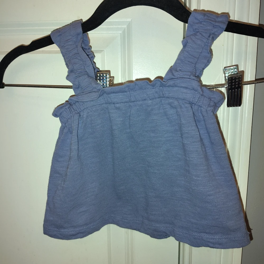 GAP Girls Light Blue Ruffle Strap‎ Tank Top 12-18 Months Euc
